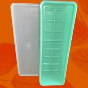 Tupperware for celery & carrots, or anything